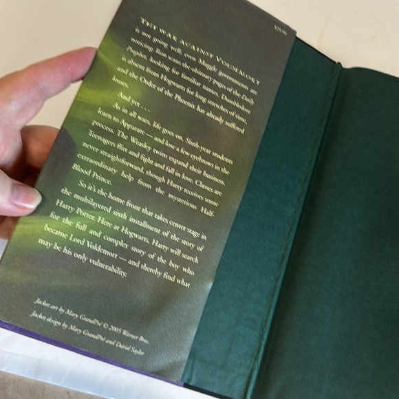Harry Potter and The Half-Blood Prince by J.K. Rowling - Picture 4 of 5